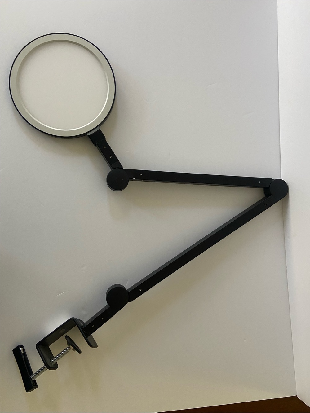 Lume Cube Edge Light - Desk Clamp - 1.0 model